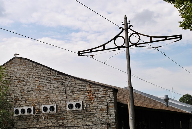 raitiovaunulinja_tolppa