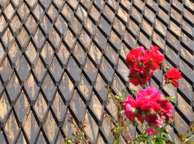 honkanummen_kappeli_paanukatto