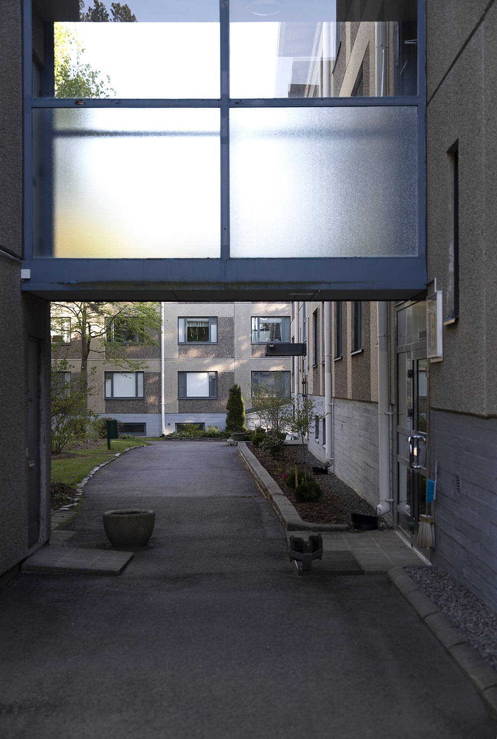 Kerrostalo kulkusilta